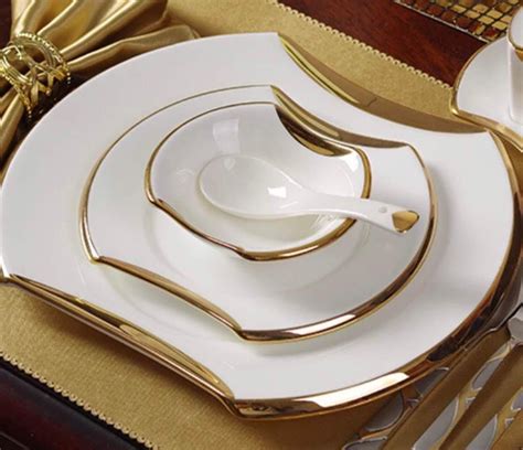 luxury plate set.